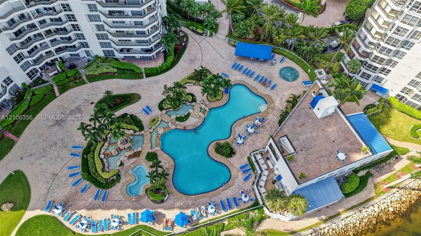1 bedroom 1 bath Residential for sale at 19195 NE 36th Ct # 2704, Aventura FL 33180