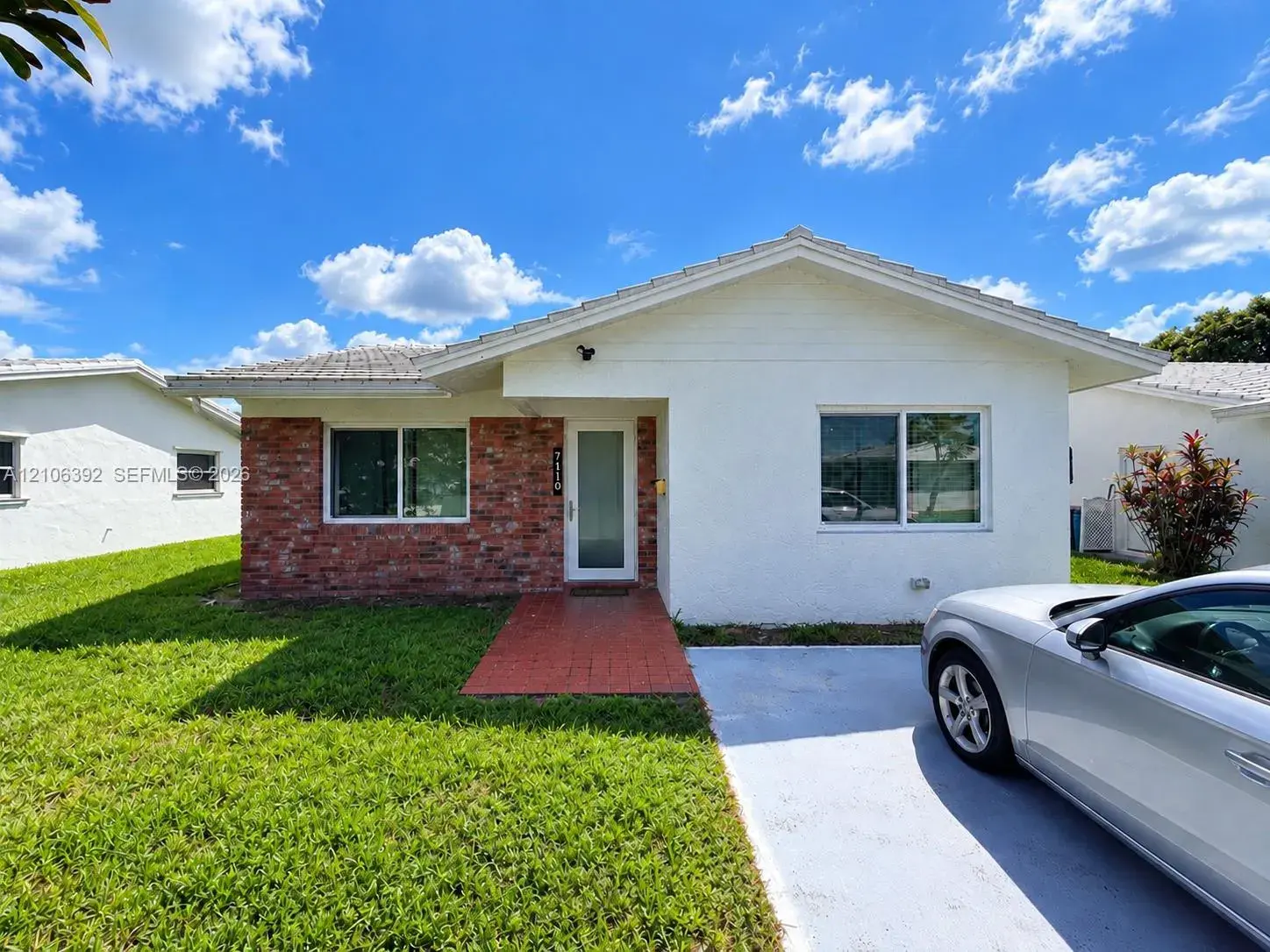 2 bedroom 1 bath Residential for sale at 7110 NW 66th Ter, Tamarac FL 33321