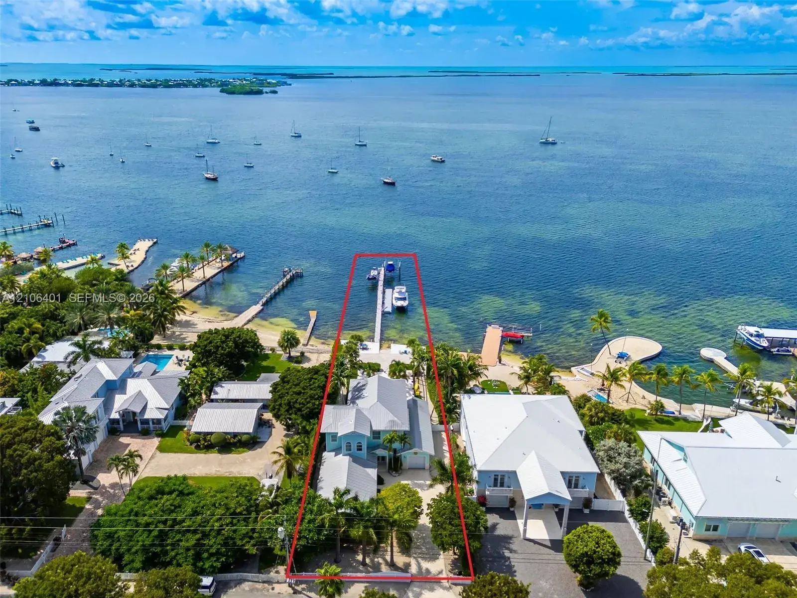 5 bedroom 5 bath Residential for sale at 126 Point Pleasant Dr, Key Largo FL 33037