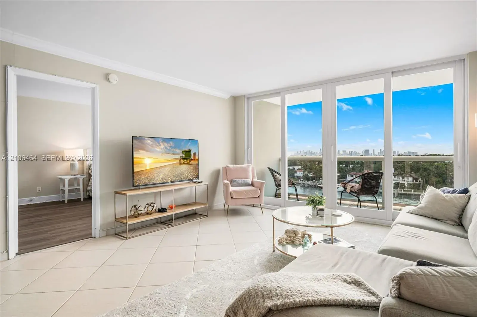 2 bedroom 2 bath Residential for sale at 6770 Indian Creek Dr # 8E, Miami Beach FL 33141