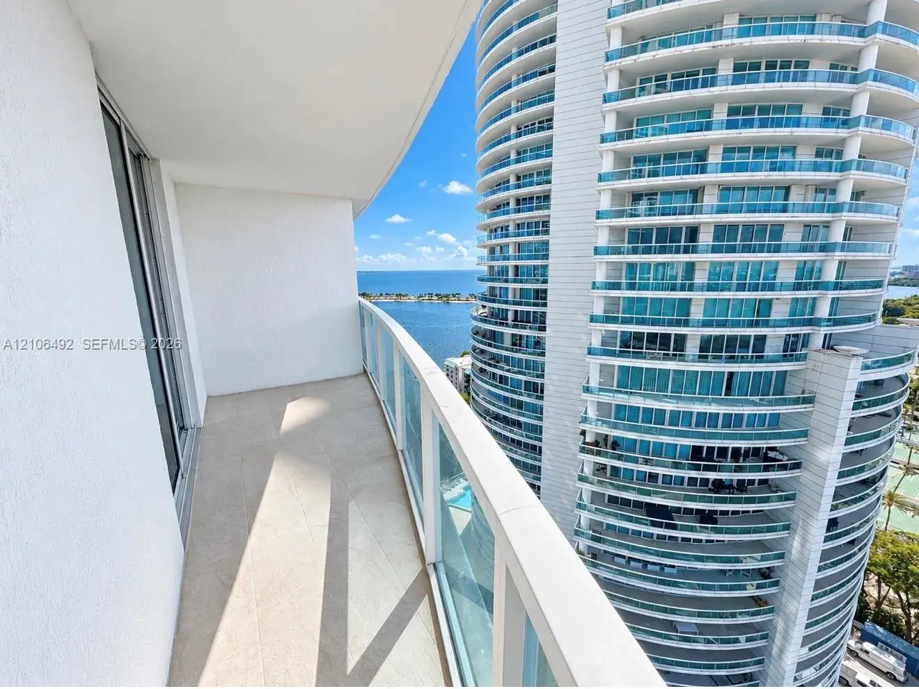 1 bedroom 1 bath Residential for sale at 2101 Brickell Ave # 1911, Miami FL 33129