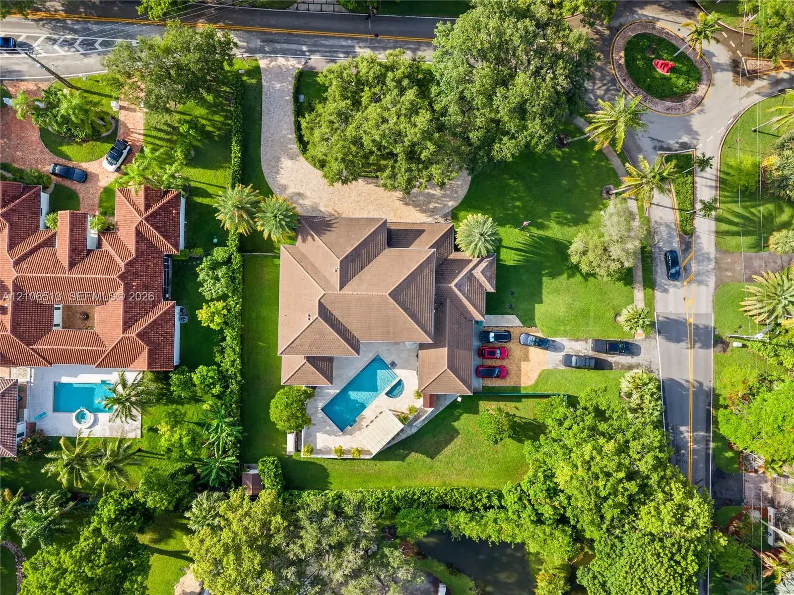 5720 SW 128th St, Pinecrest FL 33156