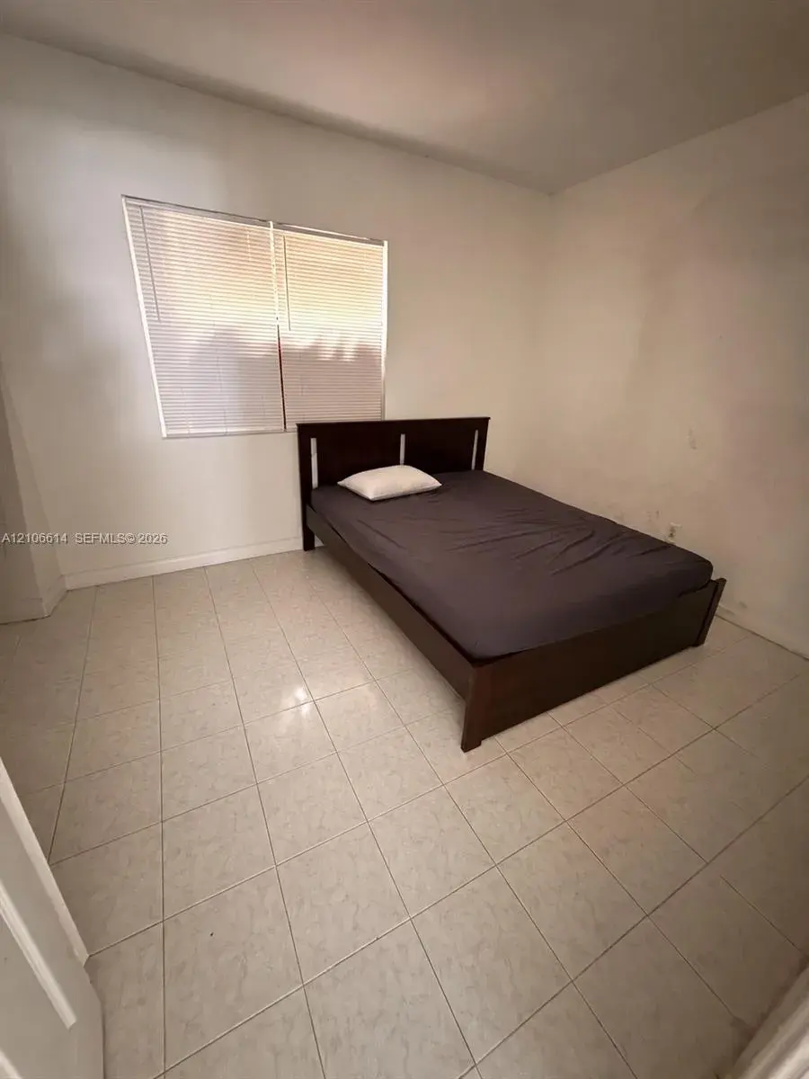 1946 Buchanan St # 1946, Hollywood FL 33020
