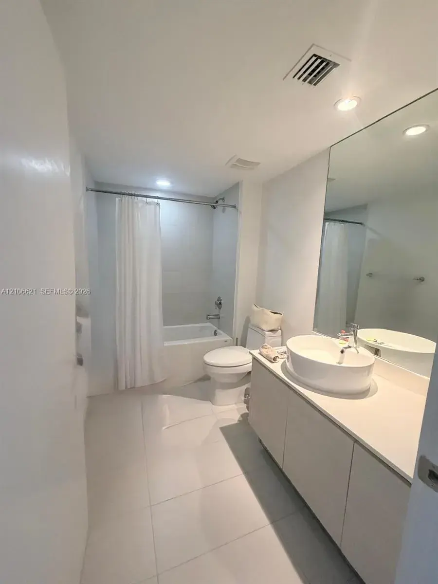 4250 Biscayne Blvd # 706, Miami FL 33137