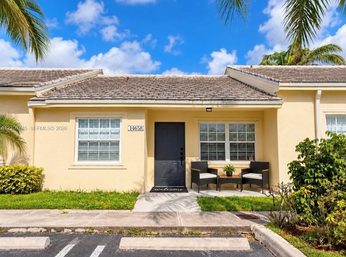 14658 SW 126th Pl, Miami FL 33186