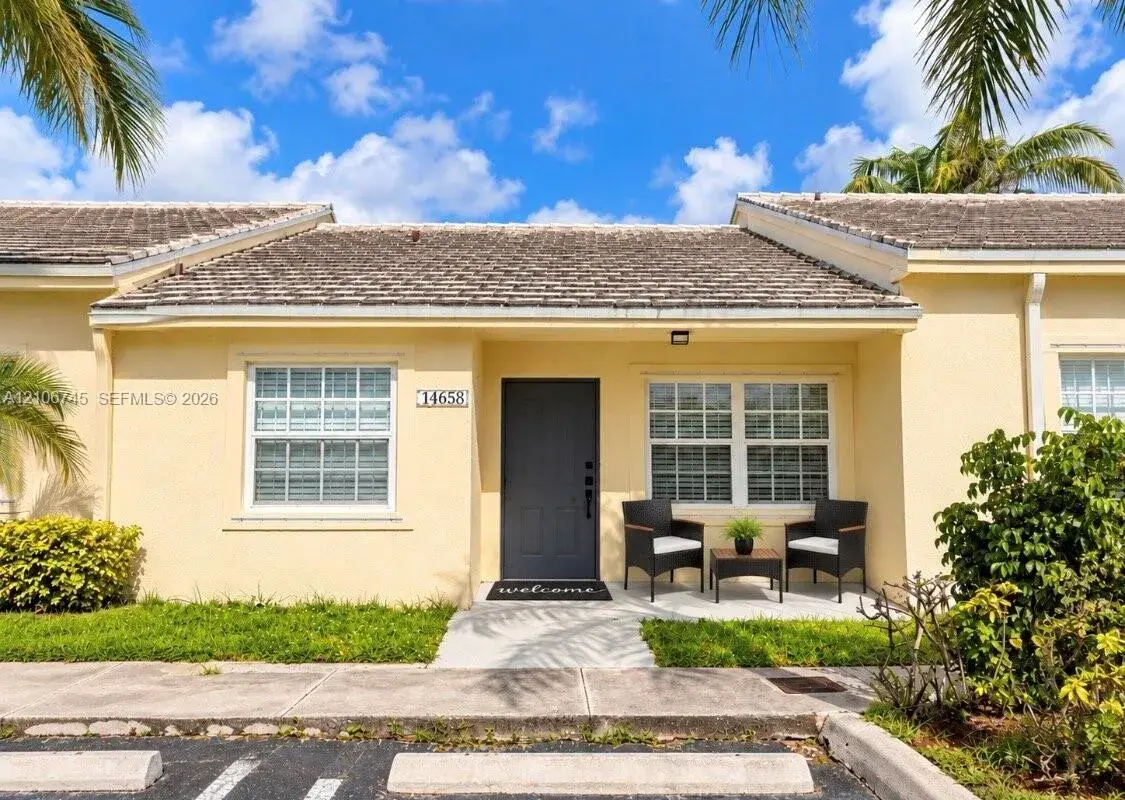 14658 SW 126th Pl, Miami FL 33186