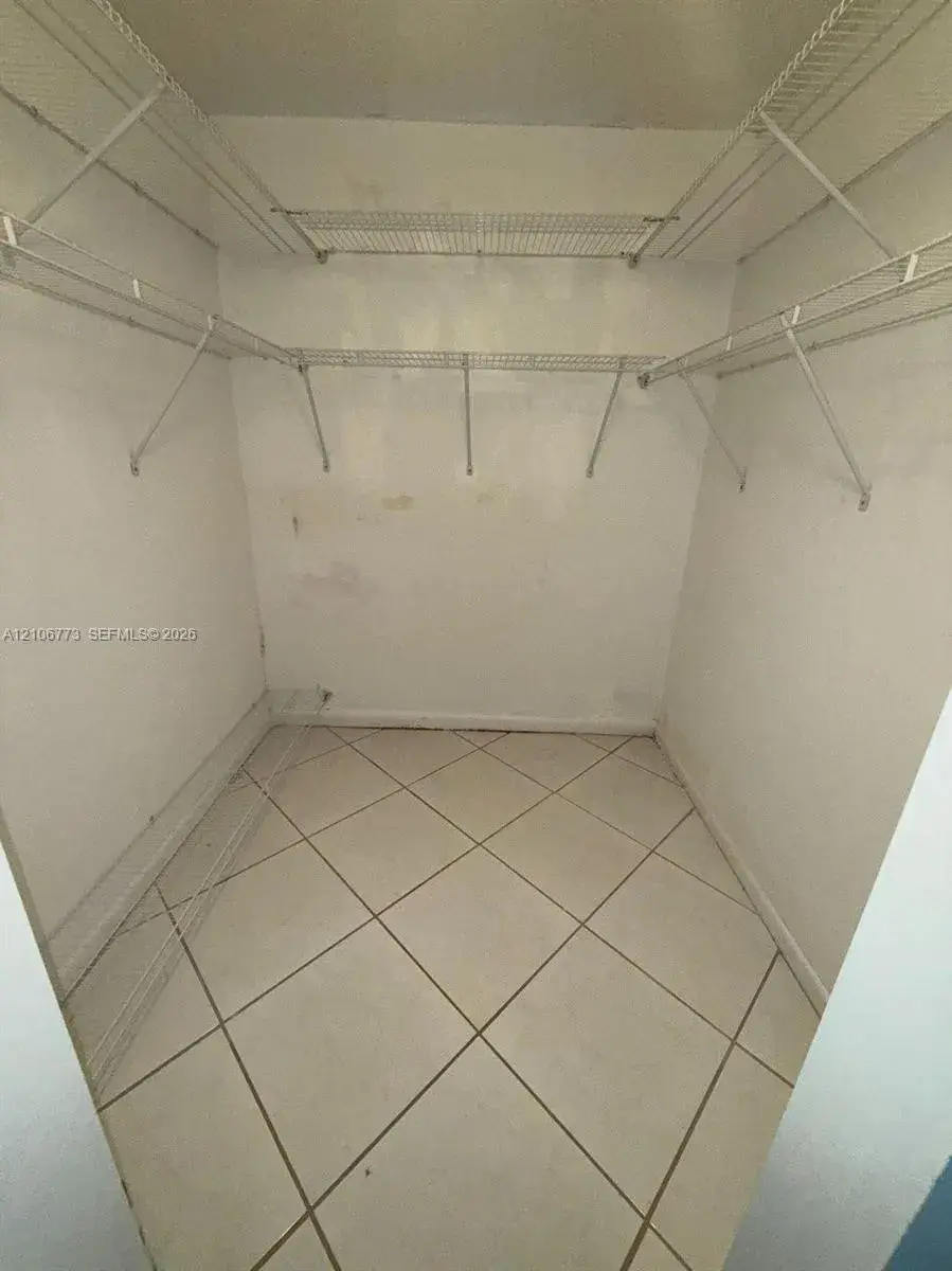 2305 Lucaya Ln # G1, Coconut Creek FL 33066