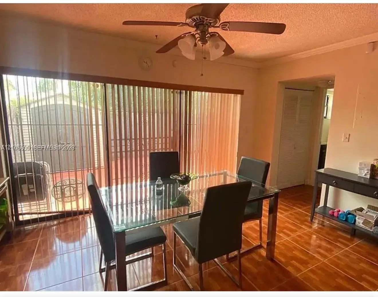 3820 SW 52nd Ave, Hollywood FL 33023
