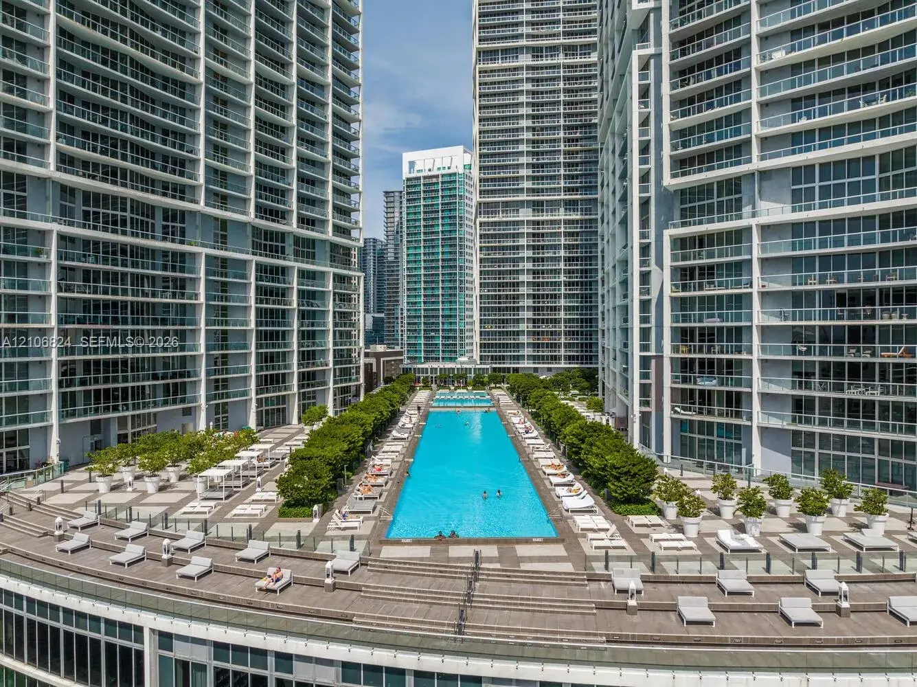 2 bedroom 2 bath Residential for sale at 485 Brickell Ave # 4104, Miami FL 33131