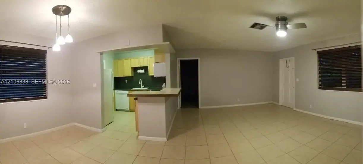 207 NE 16th St # 1, Fort Lauderdale FL 33304