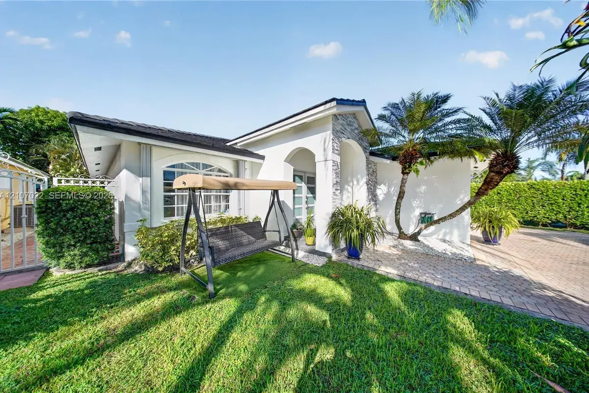 14665 SW 113th Ln, Miami FL 33186