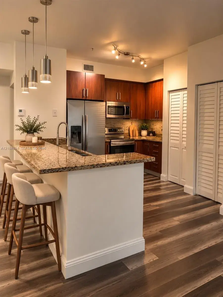 3 bedroom 2 bath Residential for sale at 7260 NW 114th Ave # 20610, Doral FL 33178