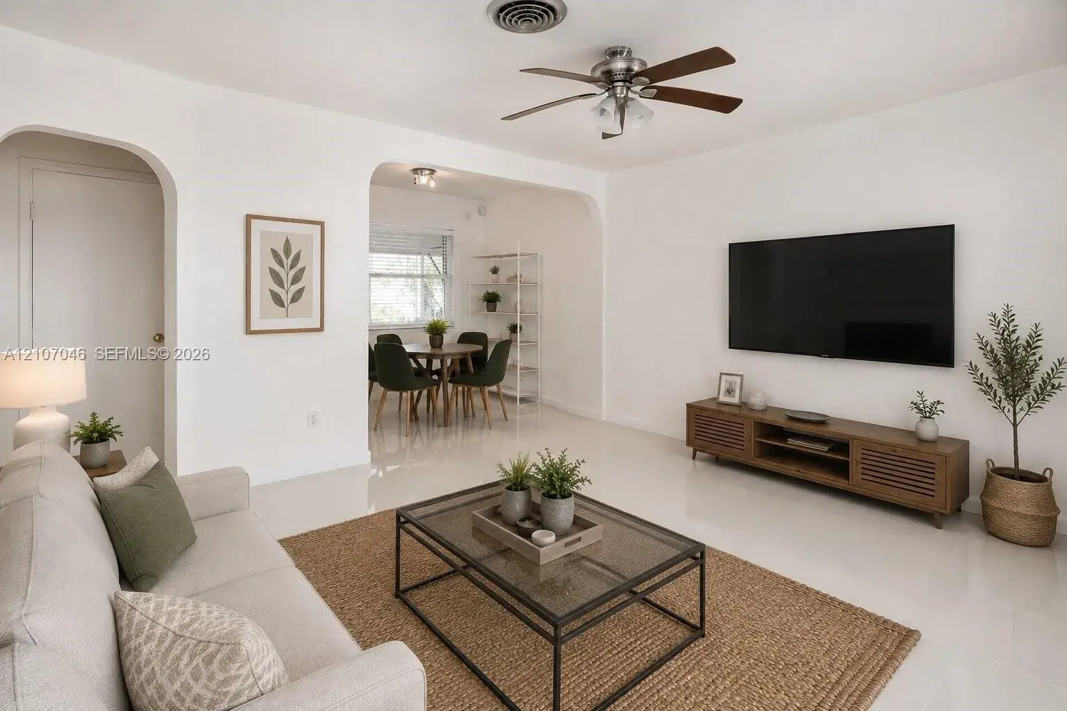2 bedroom 2 bath Residential Lease for rent at 1722 Wiley St # 1722, Hollywood FL 33020
