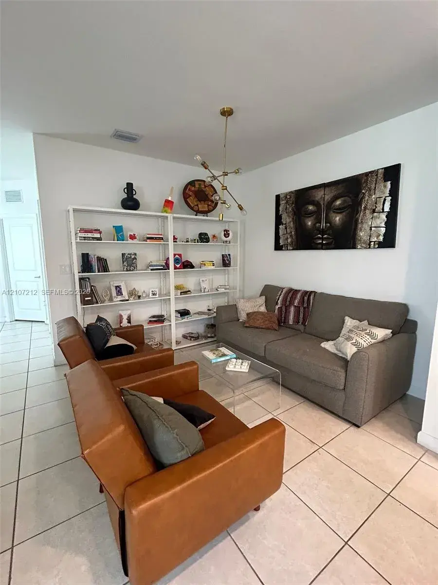 613 NE 208th Ter # 613, Miami FL 33179