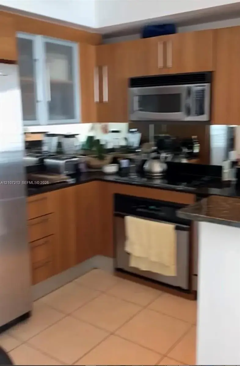325 S Biscayne Blvd # 4214, Miami FL 33131