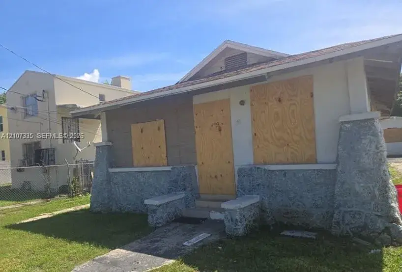 3 bedroom 2 bath Residential for sale at 140 NW 60th St, Miami FL 33127