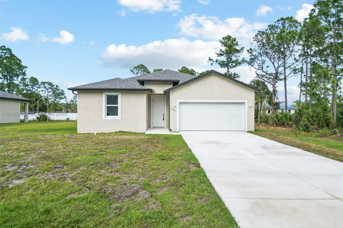 566 Woodview DR, Lehigh Acres FL 33972