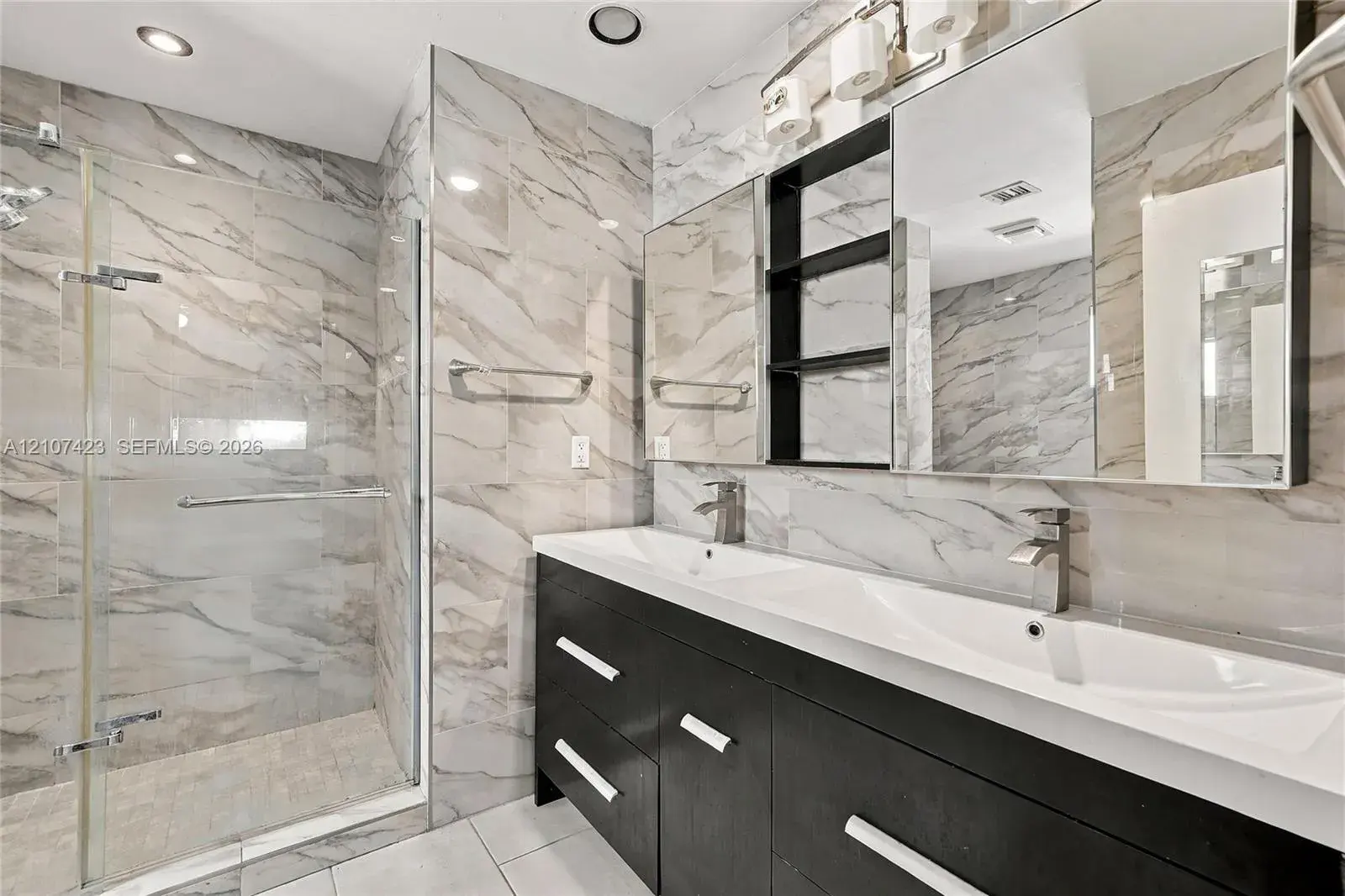 3 bedroom 2 bath Residential for sale at 650 NE 195th St, Miami FL 33179