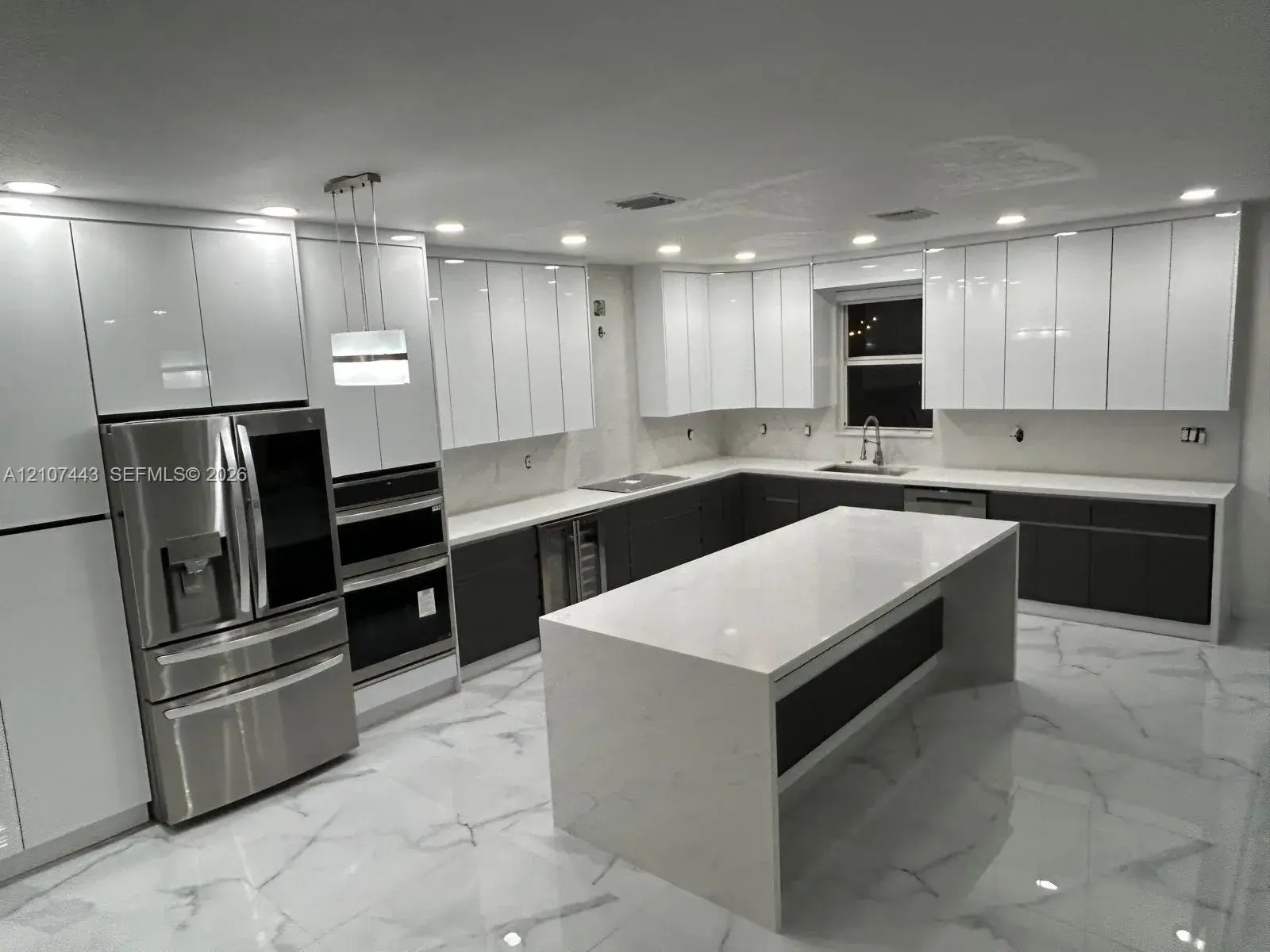 5 bedroom 3 bath Residential for sale at 5193 NW 108th Path, Doral FL 33178