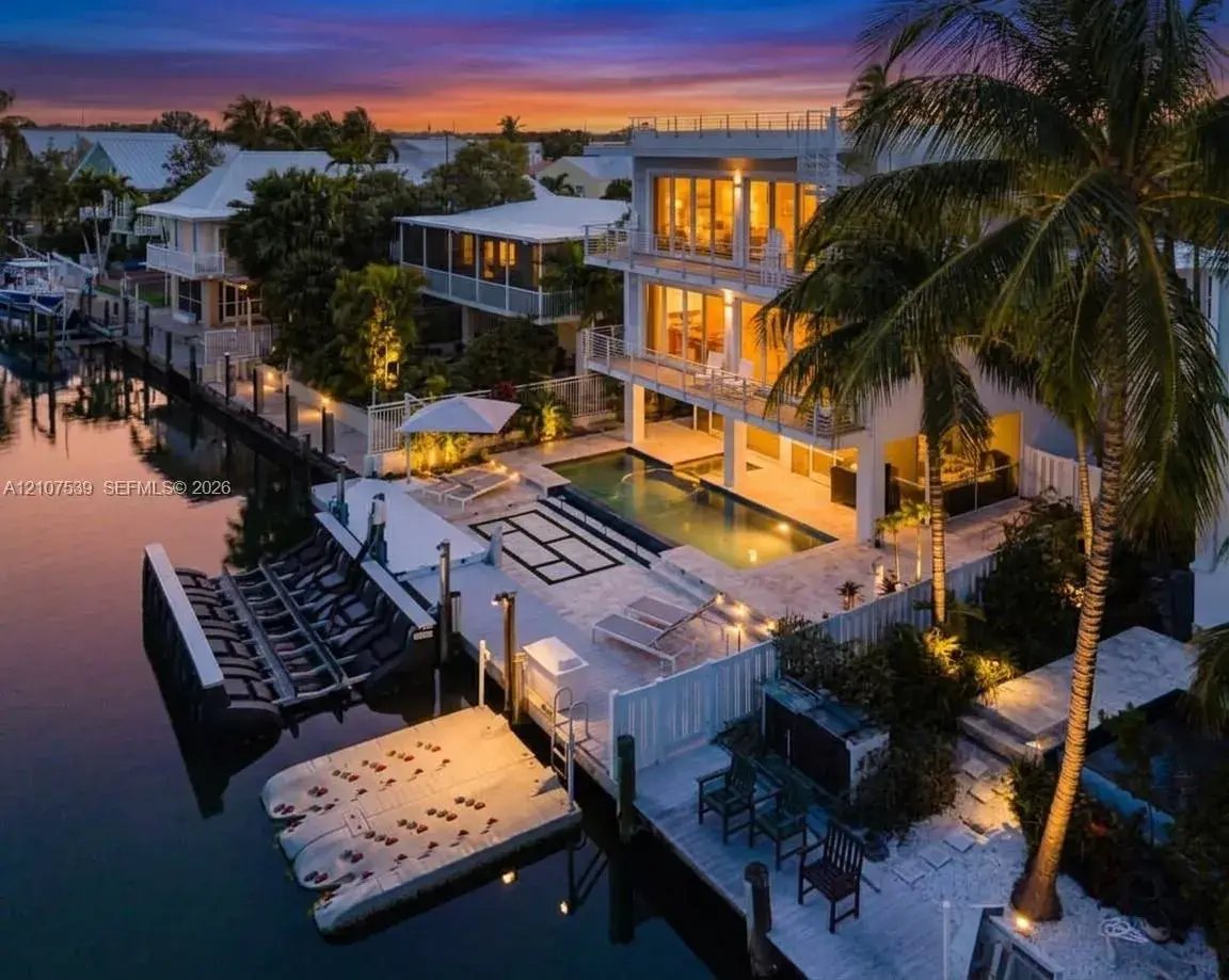20 Center Ln, Key Largo FL 33037