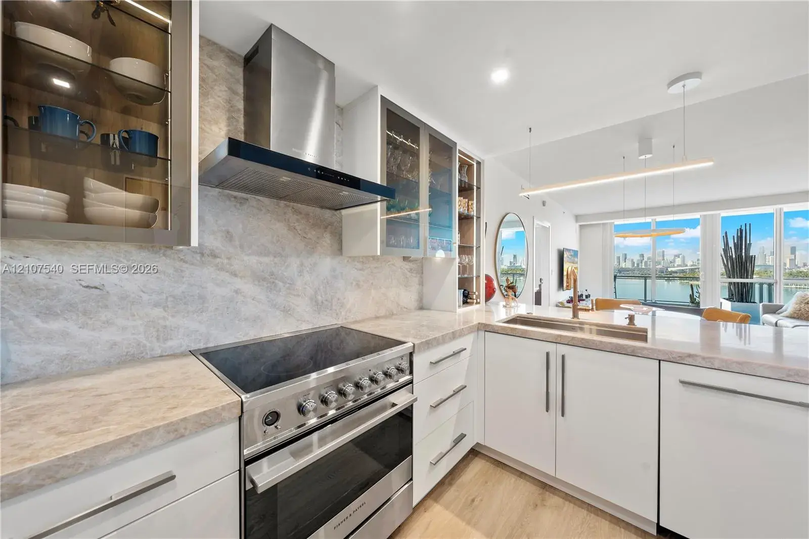 540 West Ave # 911, Miami Beach FL 33139