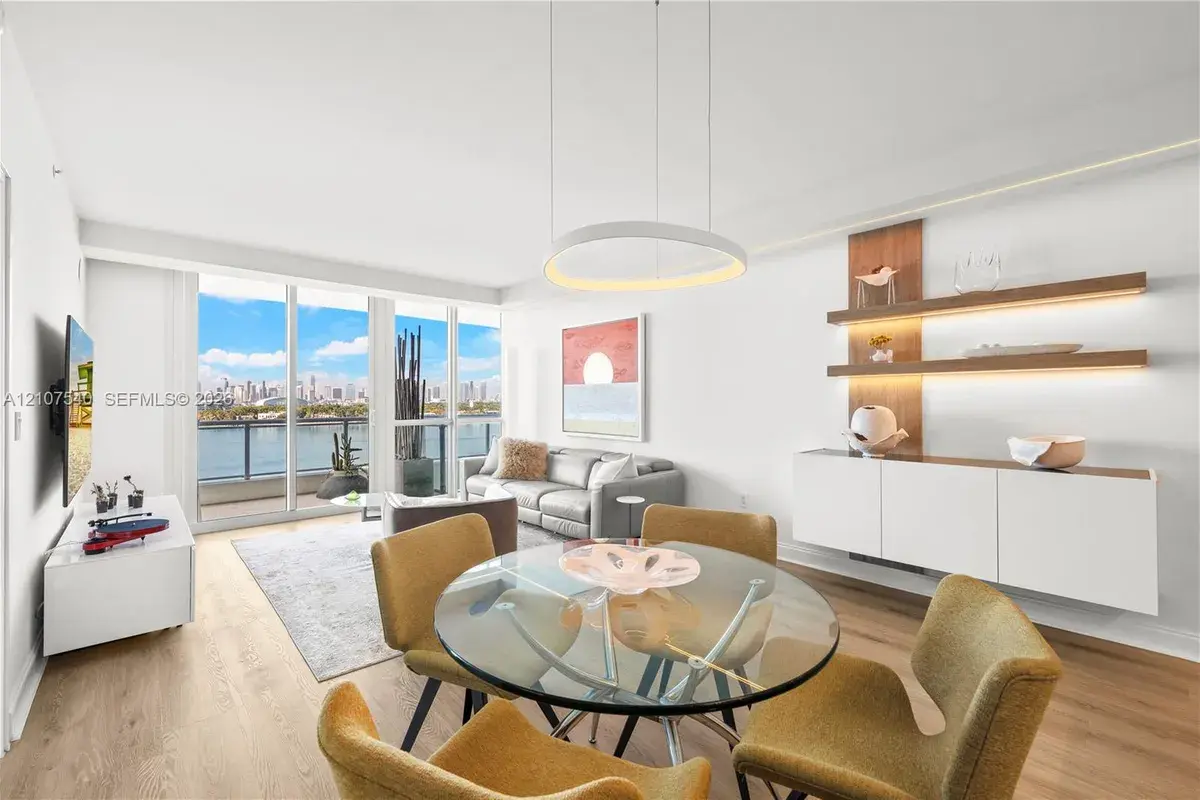 540 West Ave # 911, Miami Beach FL 33139