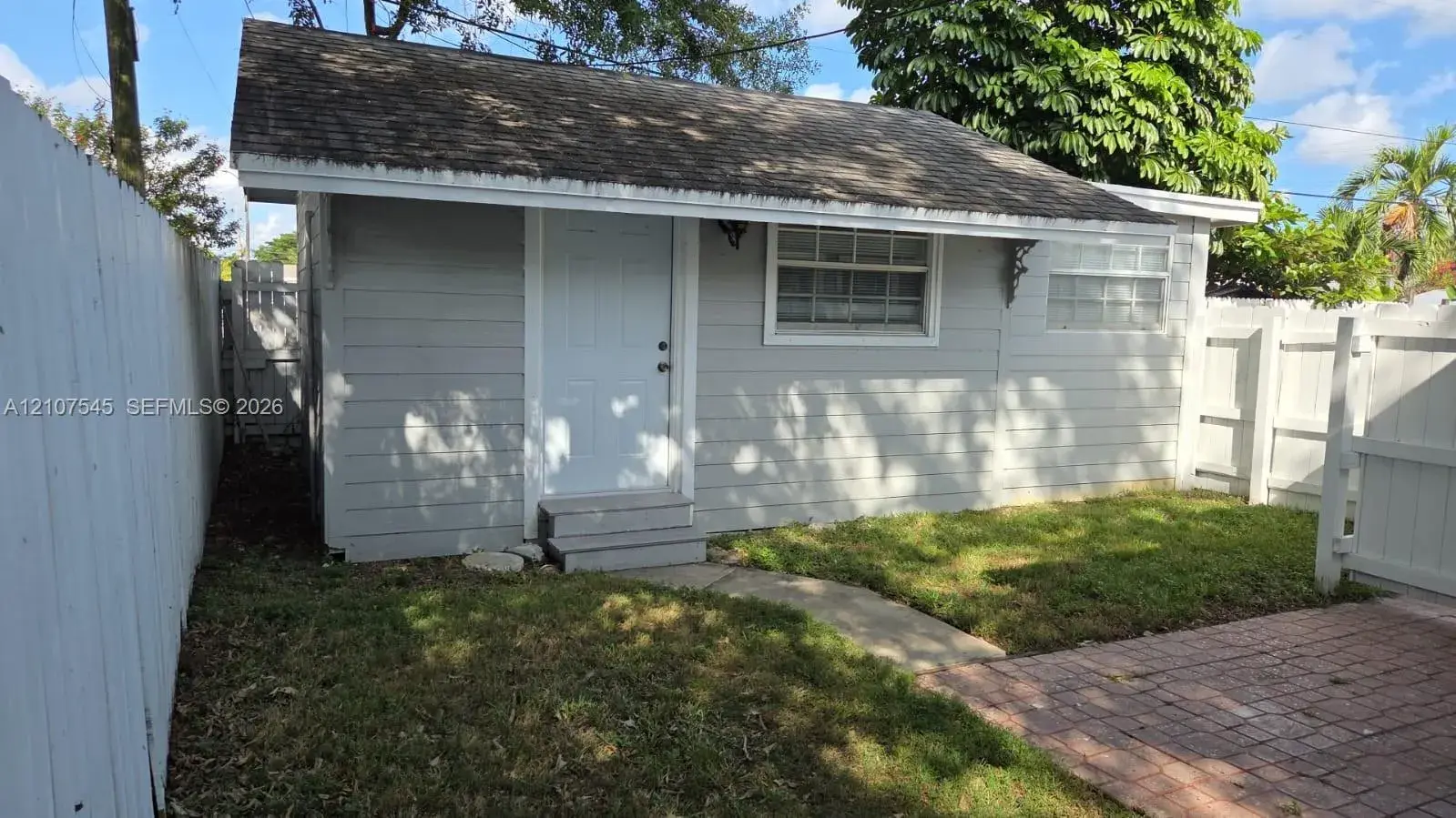 1 bath Residential Lease for rent at 6431 Hayes St # 3, Hollywood FL 33024