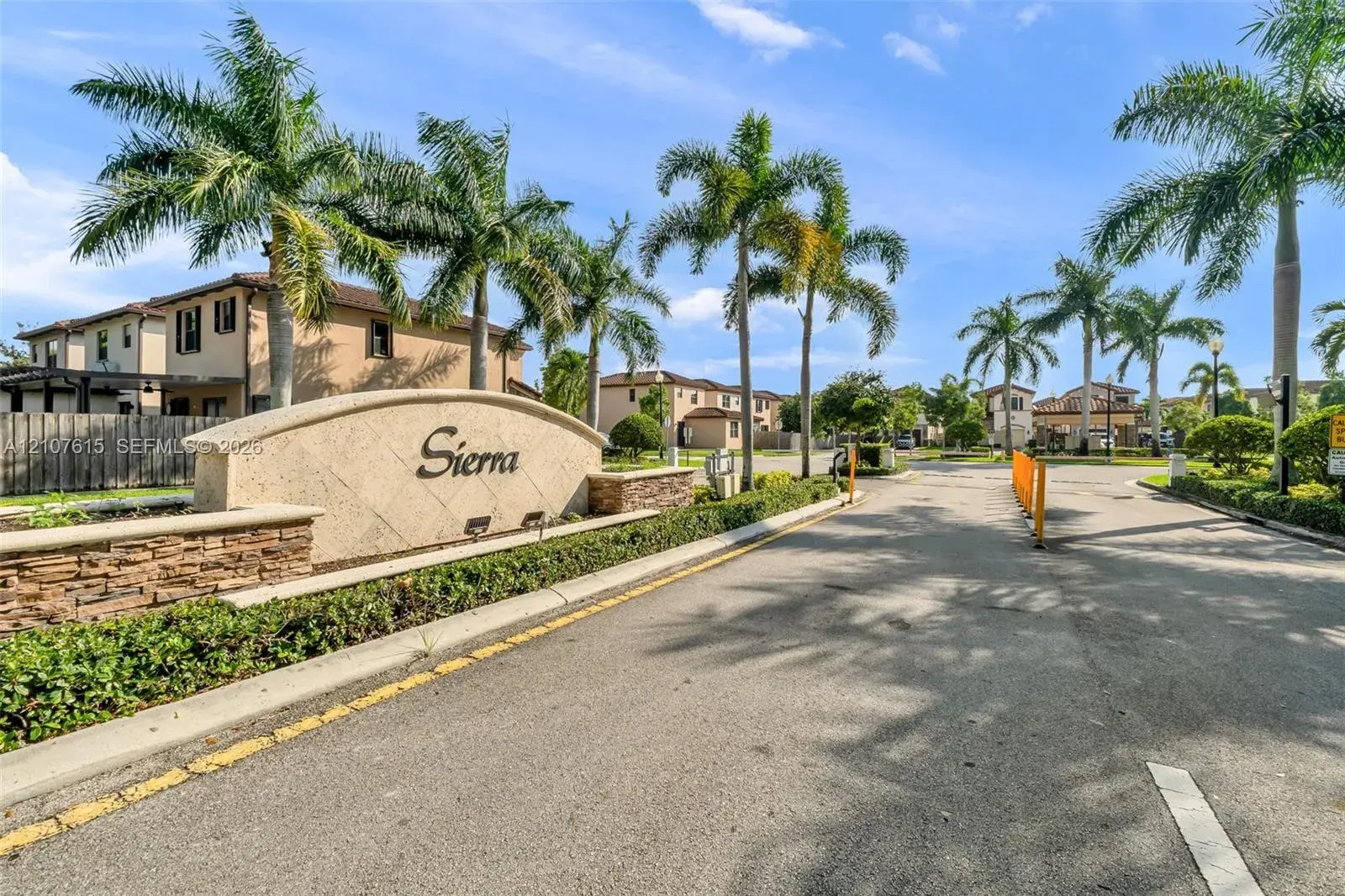 3772 NE 2nd St, Homestead FL 33033