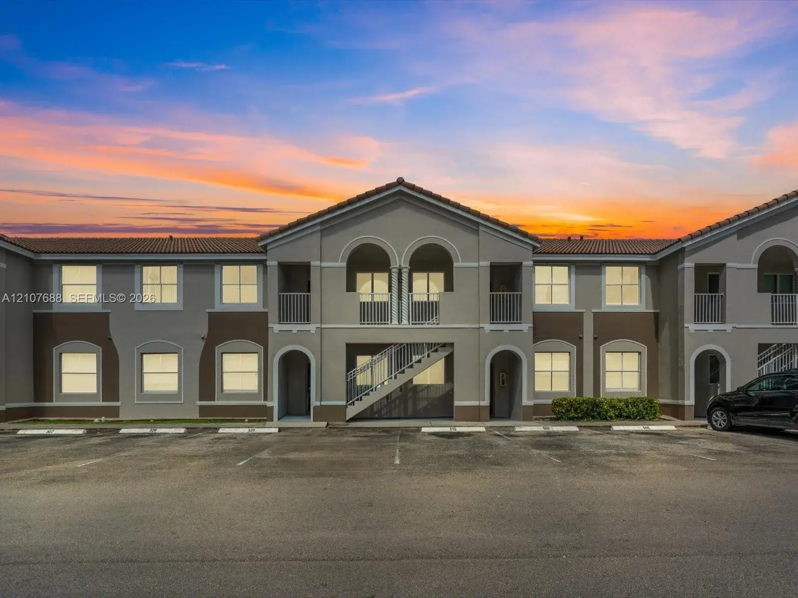 3 bedroom 2 bath Residential for sale at 1677 SE 27th Ct # 202, Homestead FL 33035