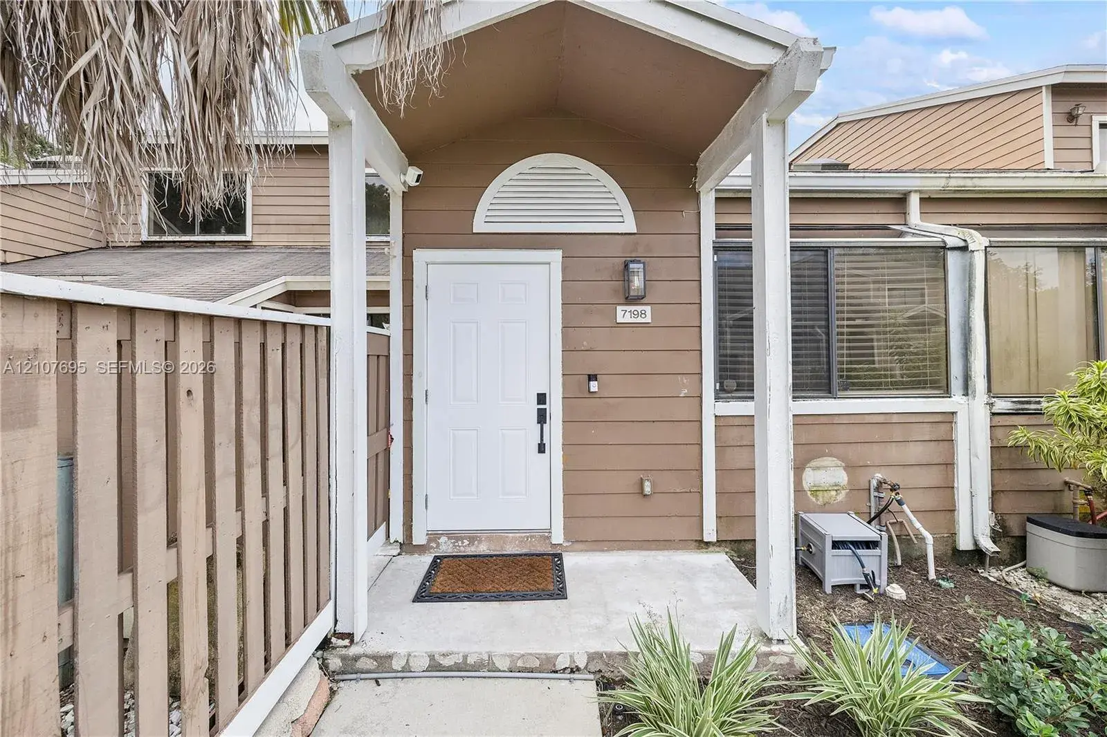 7198 Sportsmans Dr, North Lauderdale FL 33068