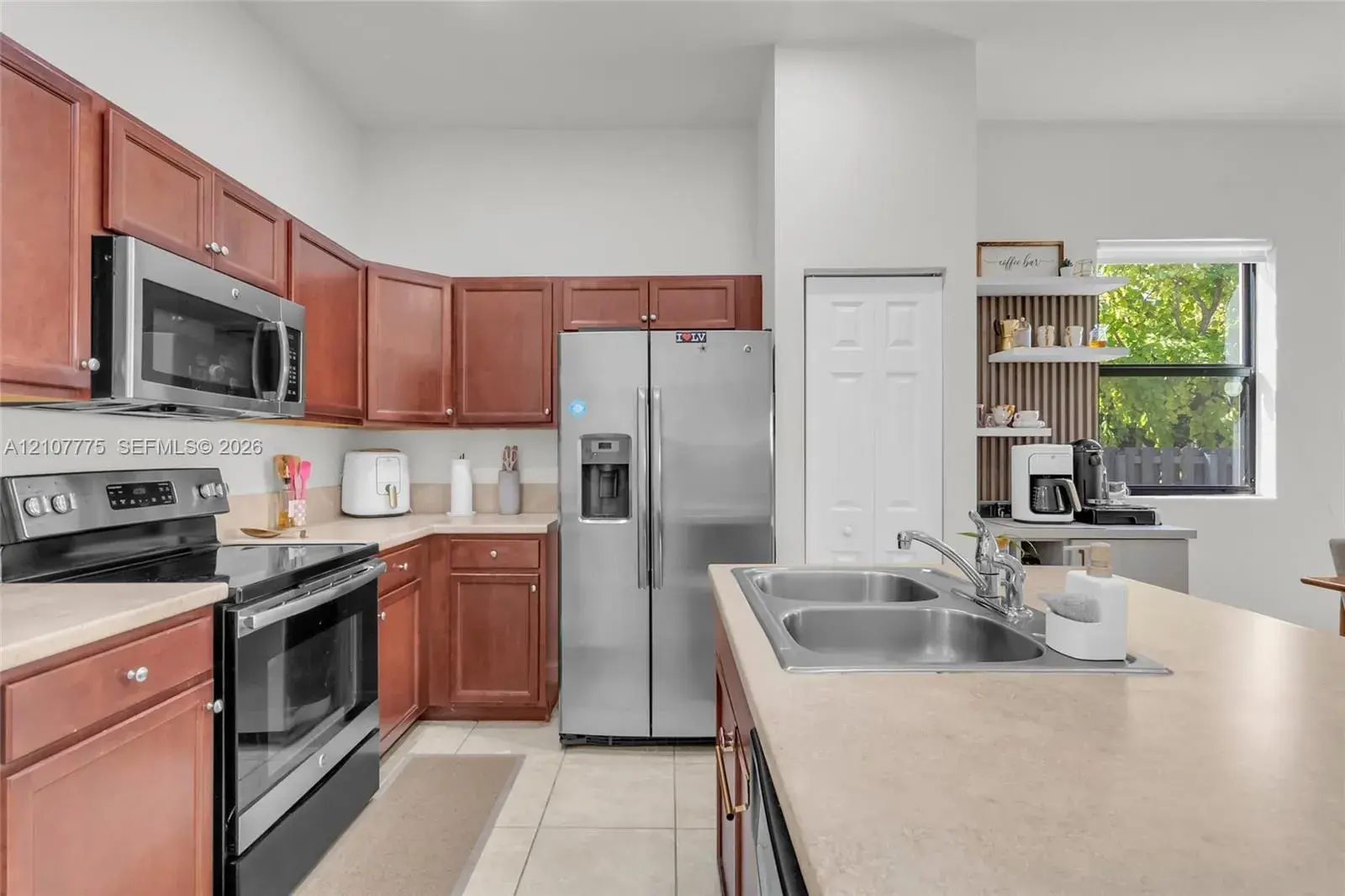 470 SE 34th Ter, Homestead FL 33033
