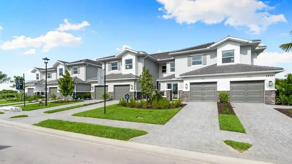 3 bedroom 3 bath Residential for sale at 15349 Giardino Drive Unit 201, Naples FL 34114