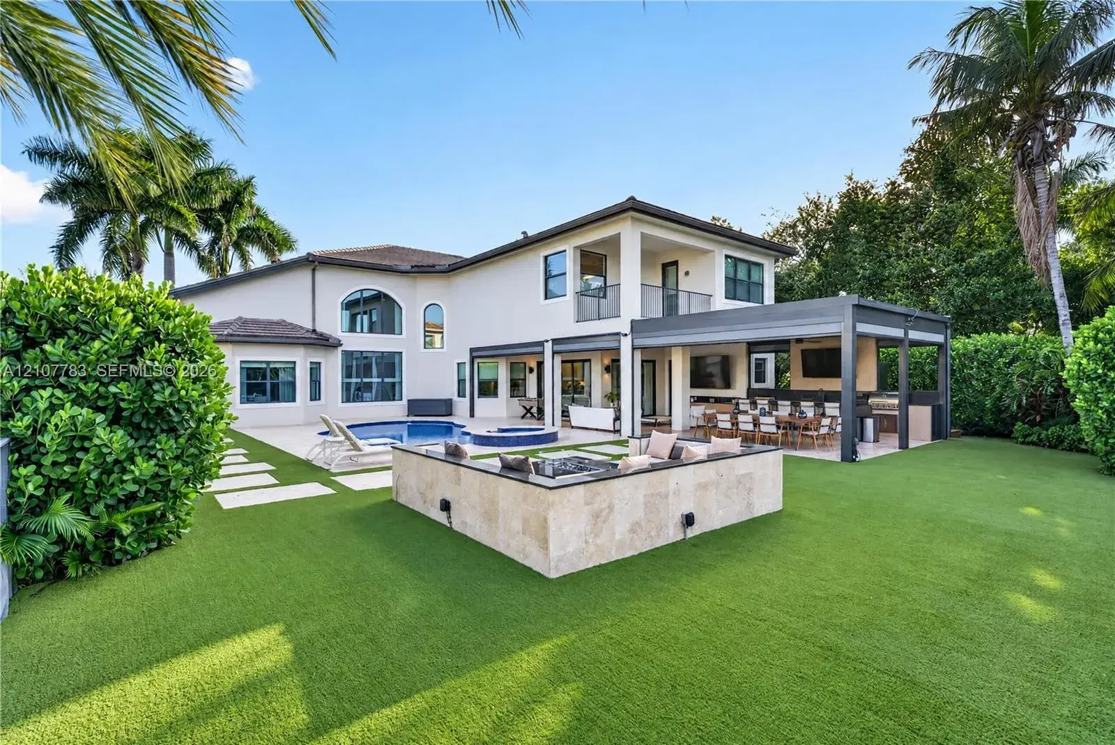 4 bedroom 7 bath Residential for sale at 9328 Tropez Ln, Delray Beach FL 33446