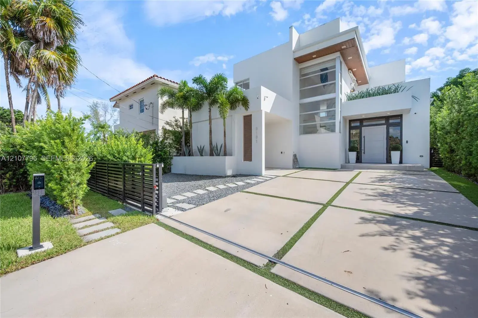 4 bedroom 3 bath Residential for sale at 9181 Carlyle Ave, Surfside FL 33154