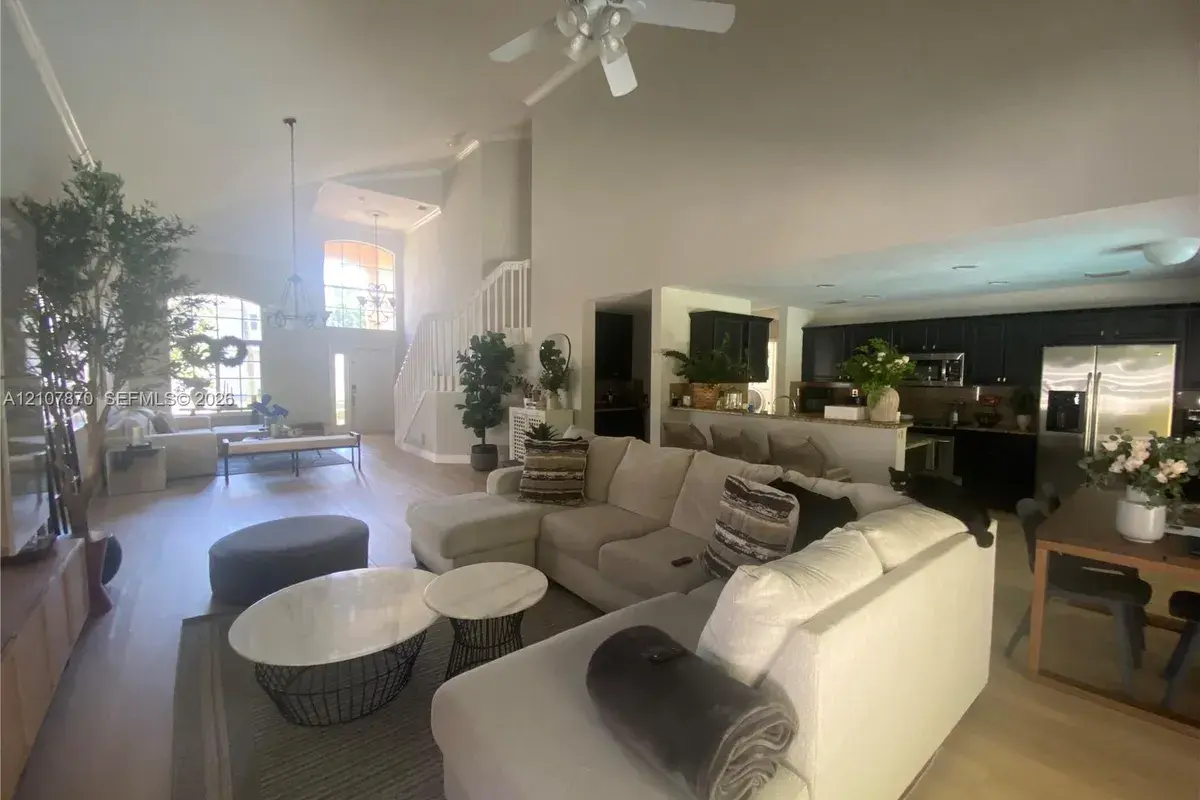 5344 NW 111th Ct, Doral FL 33178