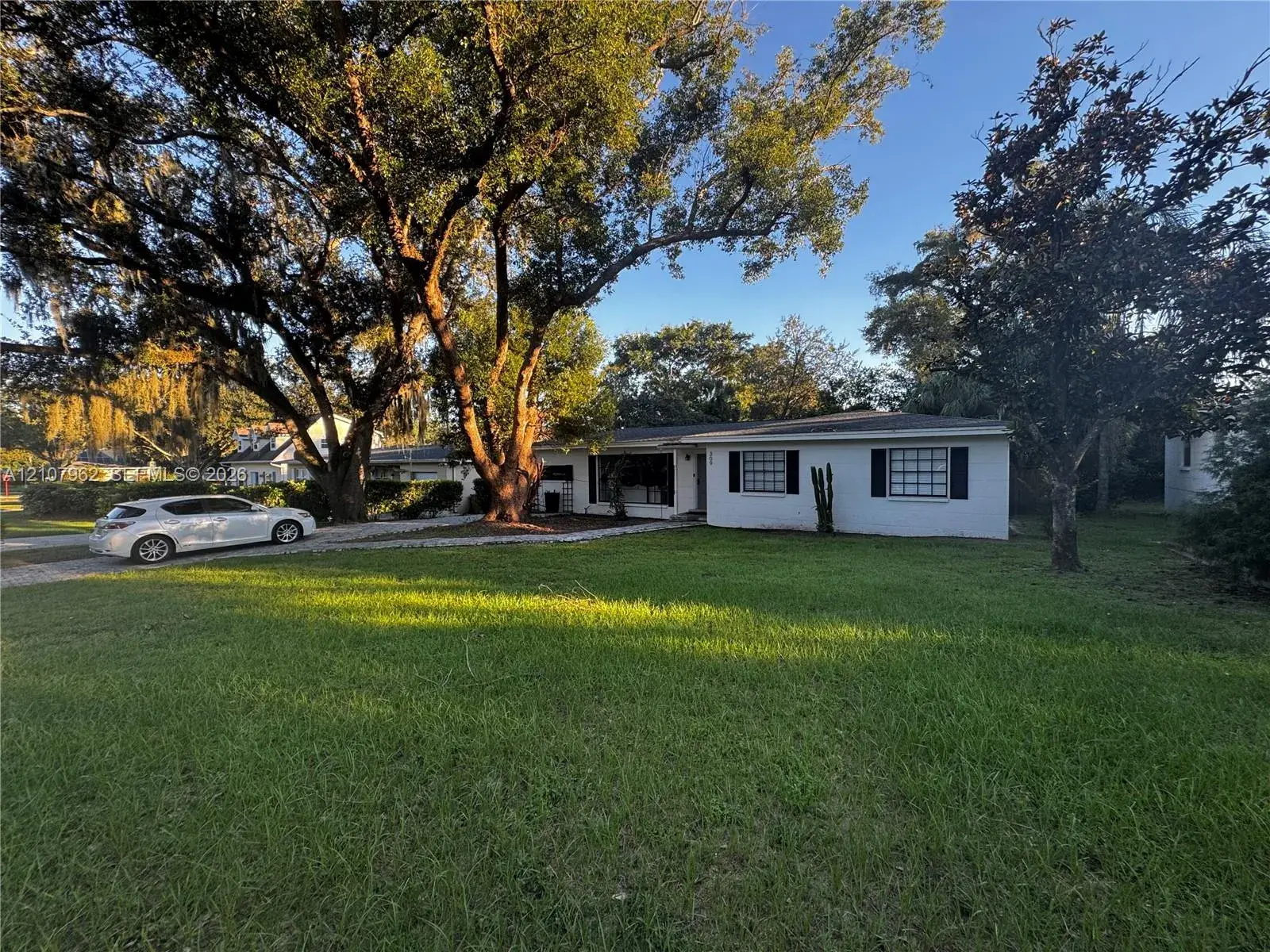 309 DEER PARK AVENUE, Tampa FL 33617