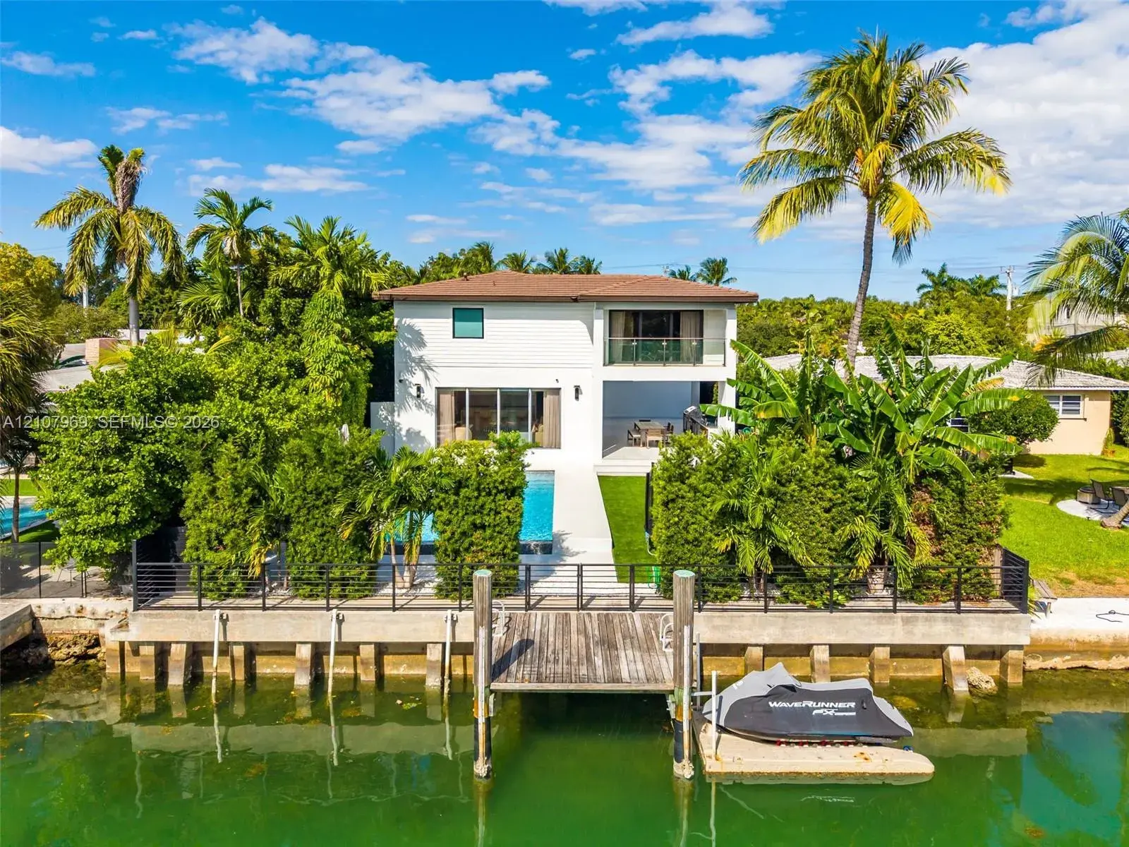 5 bedroom 5 bath Residential for sale at 710 S Shore Dr, Miami Beach FL 33141