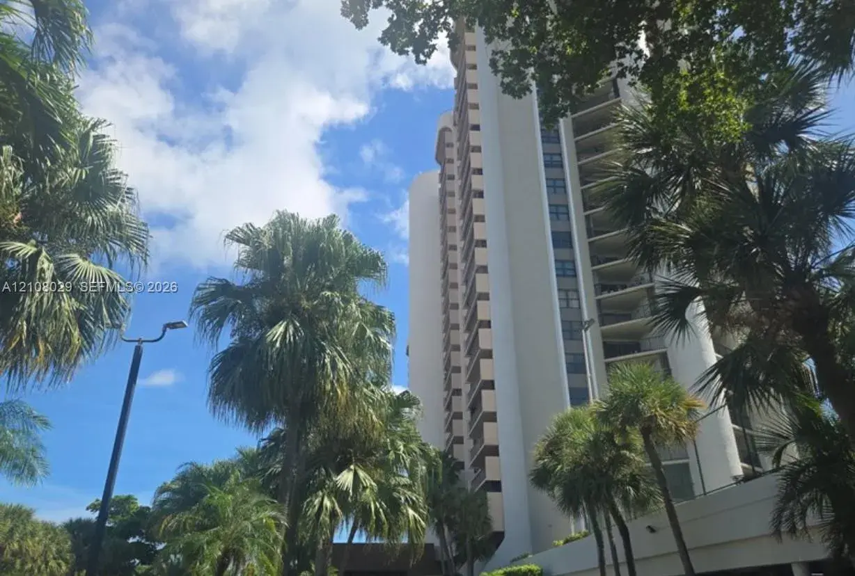 1800 NE 114th St # 2207, Miami FL 33181