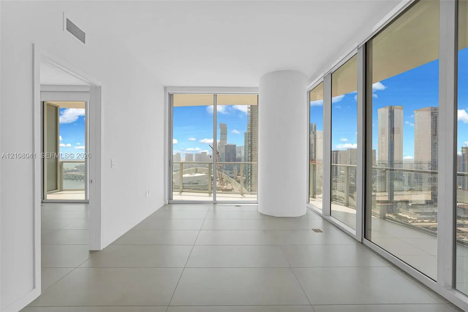1400 Biscayne Blvd # 3402, Miami FL 33132