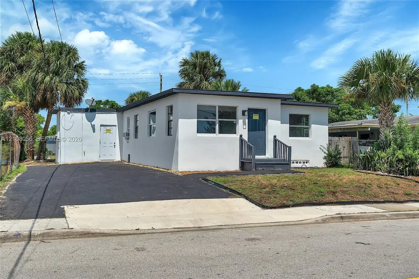 1444 W 28th St, Riviera Beach FL 33404