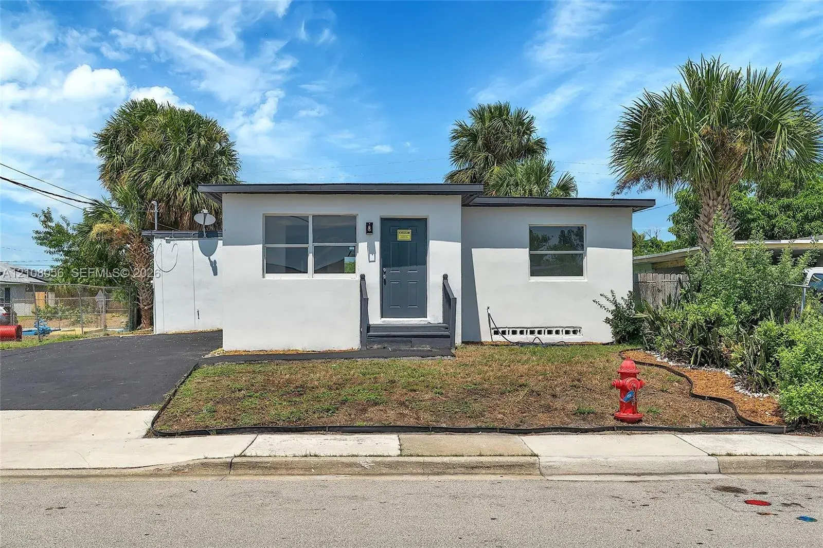 1444 W 28th St, Riviera Beach FL 33404