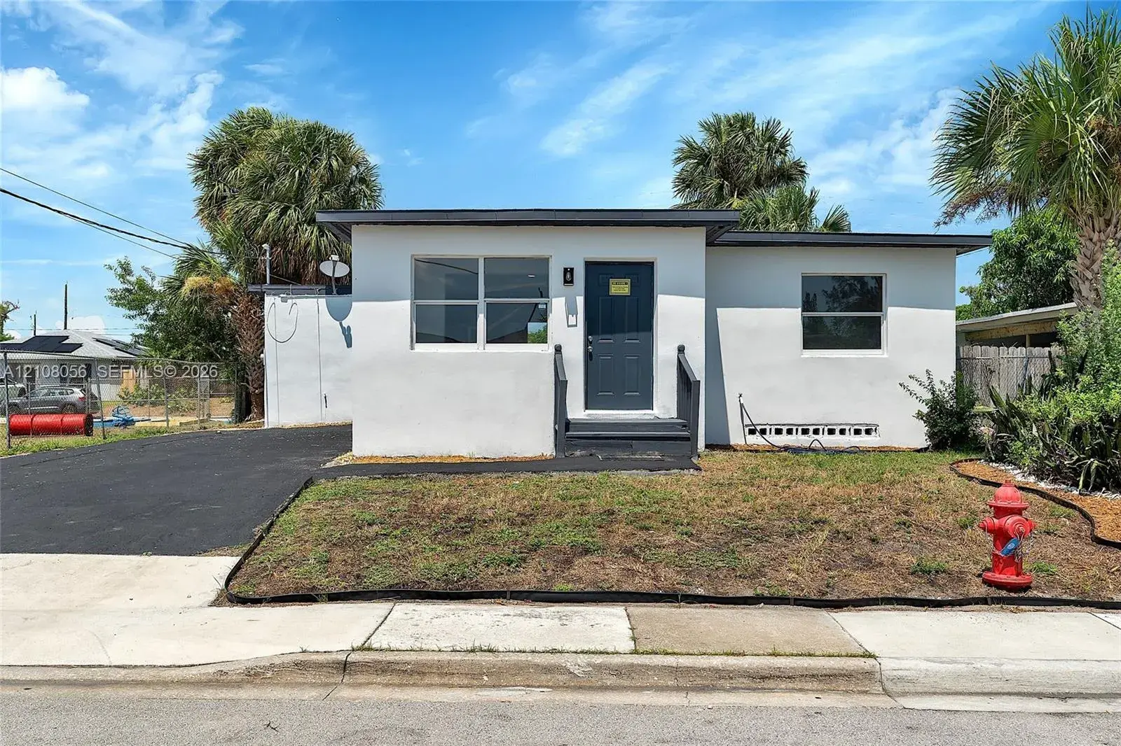 1444 W 28th St, Riviera Beach FL 33404