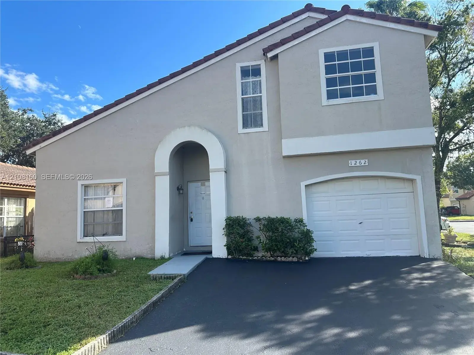 1262 NW 126th Ave, Sunrise FL 33323