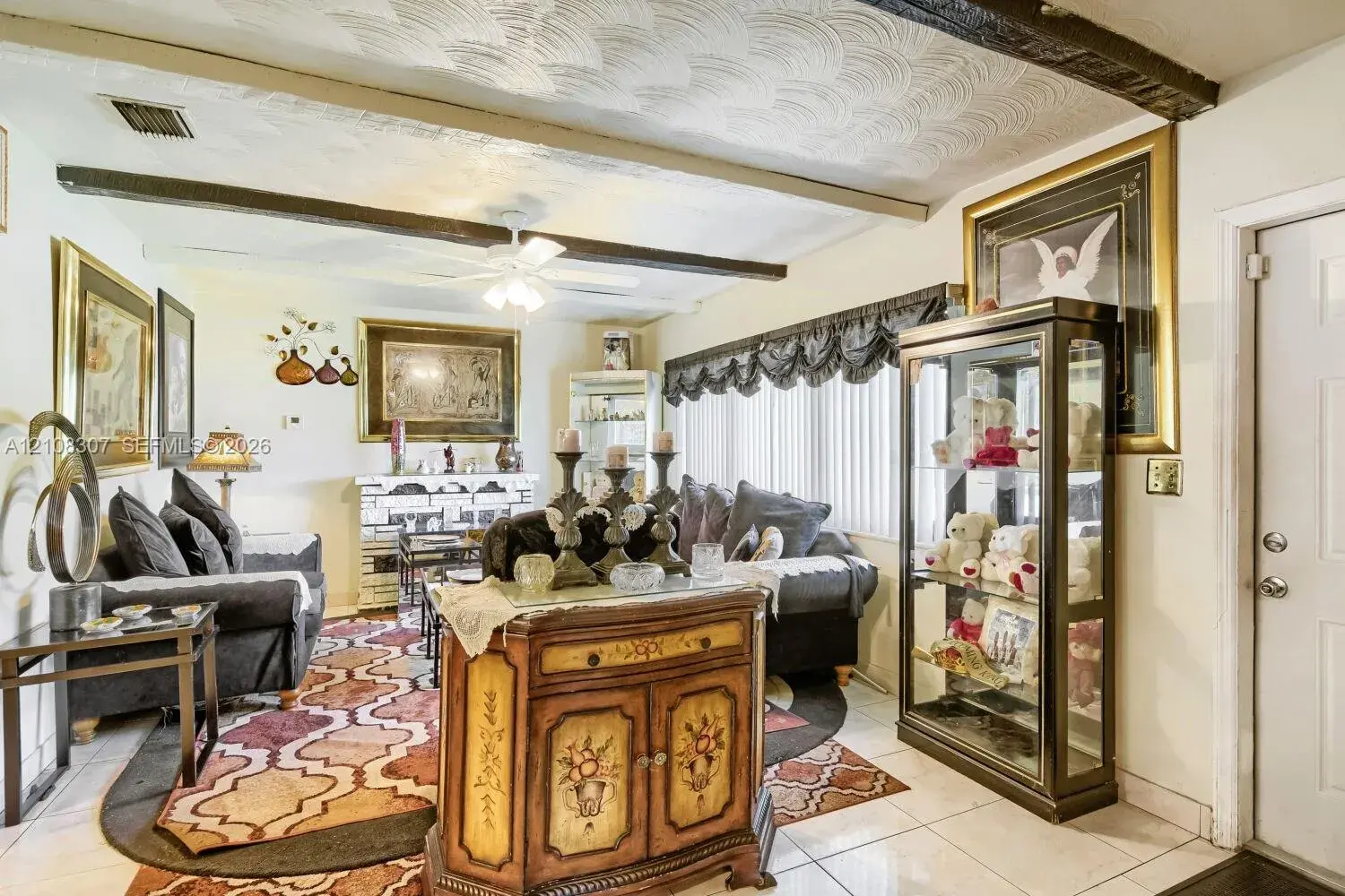 2432 Wiley Ct, Hollywood FL 33020