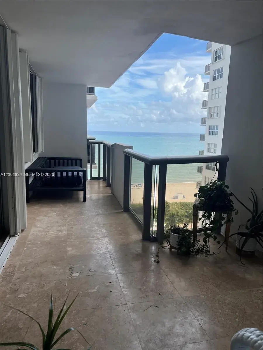 6039 Collins Ave # 1208, Miami Beach FL 33140