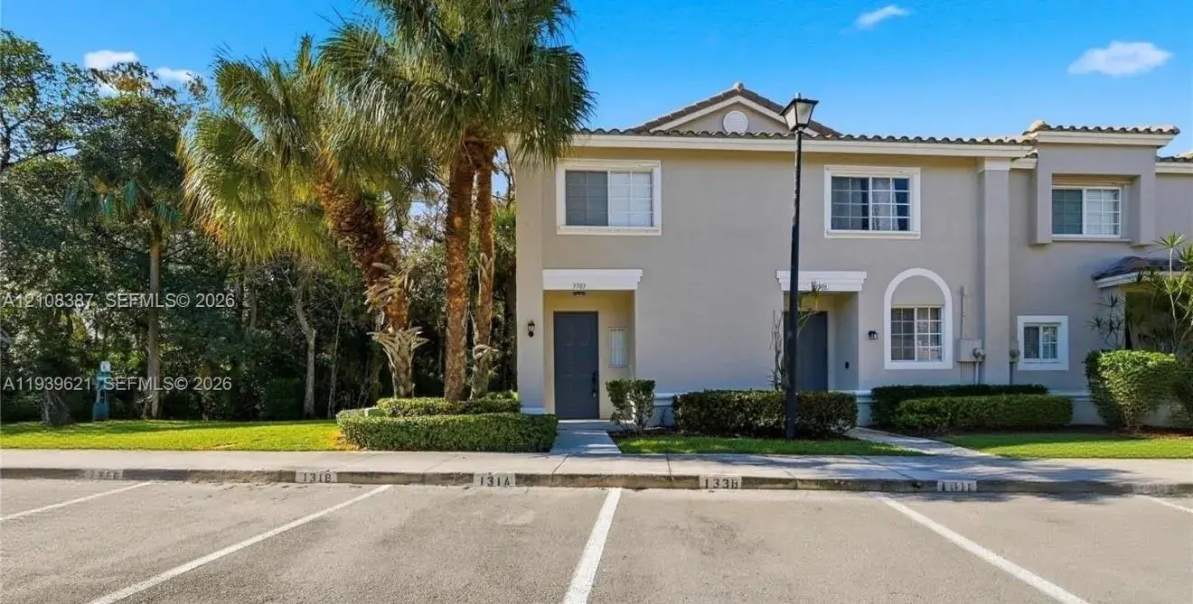 3 bedroom 2 bath Residential for sale at 5703 NW 48th Ave, Coconut Creek FL 33073