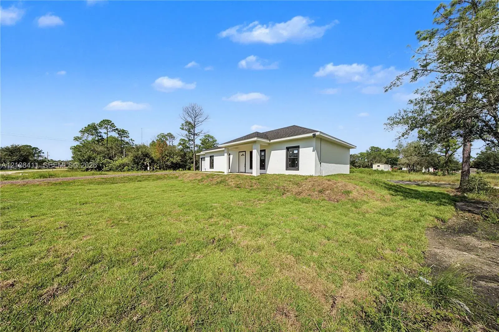 527 Avenida Del Sur, Clewiston FL 33440