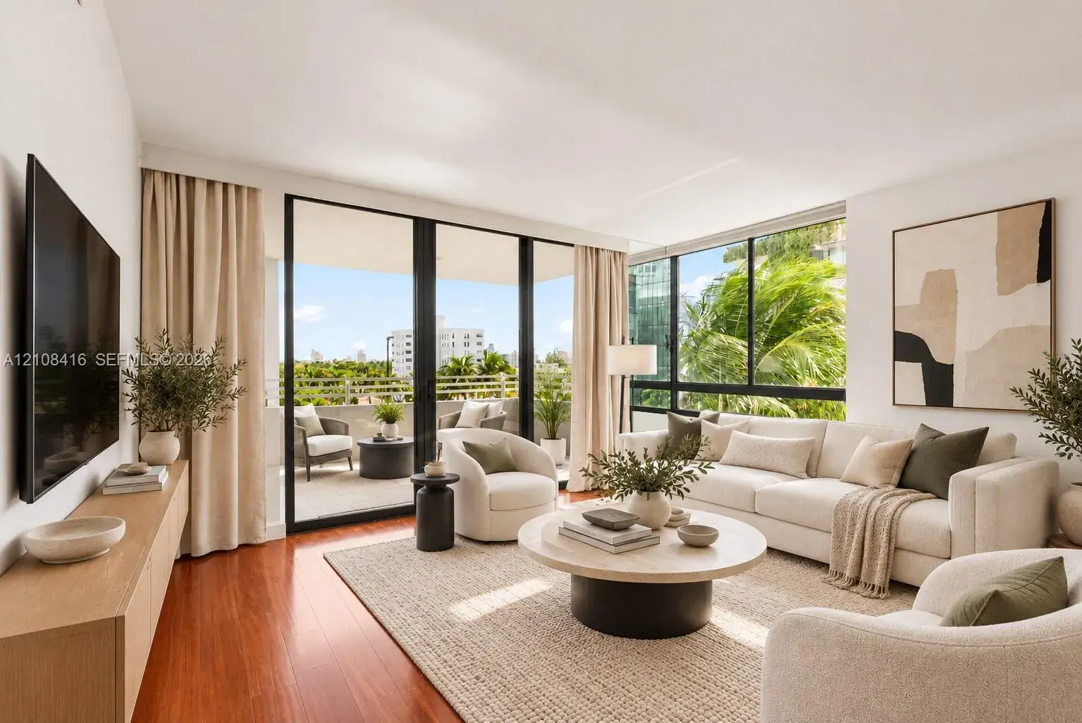 2 bedroom 2 bath Residential for sale at 1330 West Ave # 614, Miami Beach FL 33139