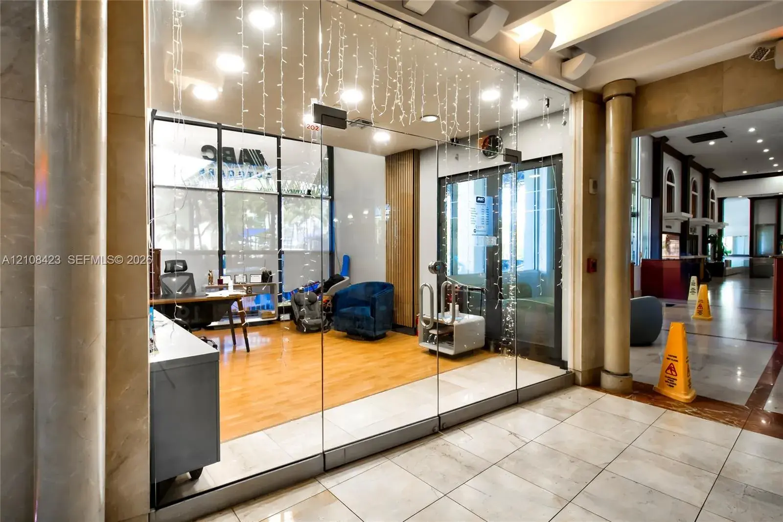 Commercial Sale for sale at 19201 Collins Ave, Sunny Isles Beach FL 33160
