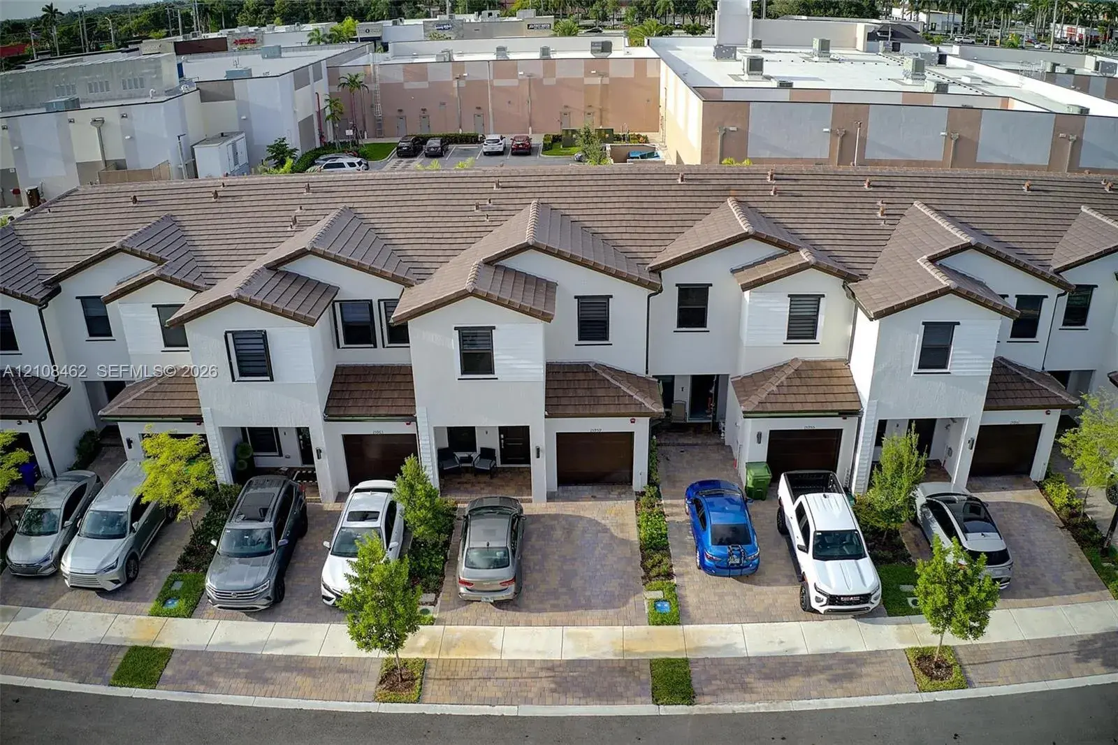 15959 SW 2nd St, Pembroke Pines FL 33027
